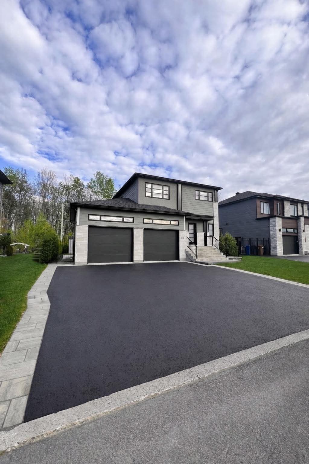 Residential Asphalt Sealing in Joliette and Lanaudière