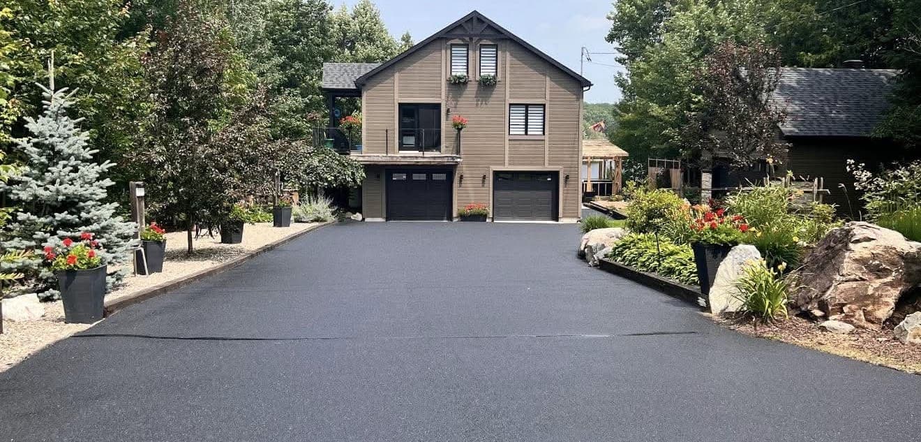 Residential Asphalt Sealing in Joliette and Lanaudière
